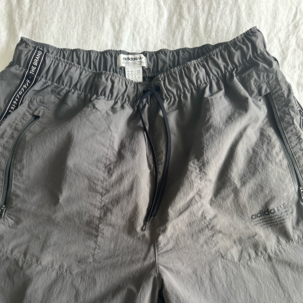 Adidas Equipment 7/8 long drawstring pants- M-L